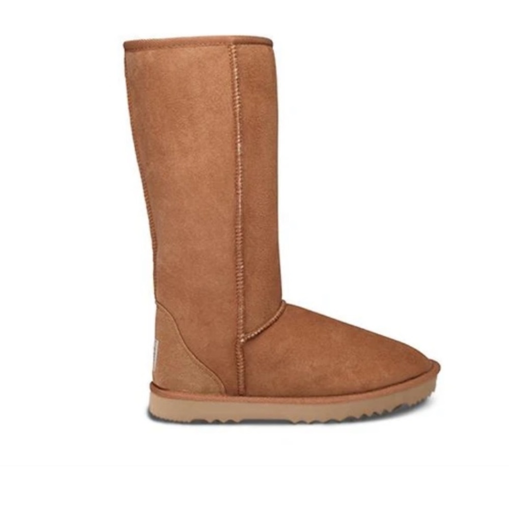 NWT Chestnut Ugg Boots Classic Tall Sheep Skin